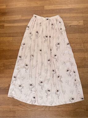 OML Women's Floral Maxi Skirt - Size 4
b87